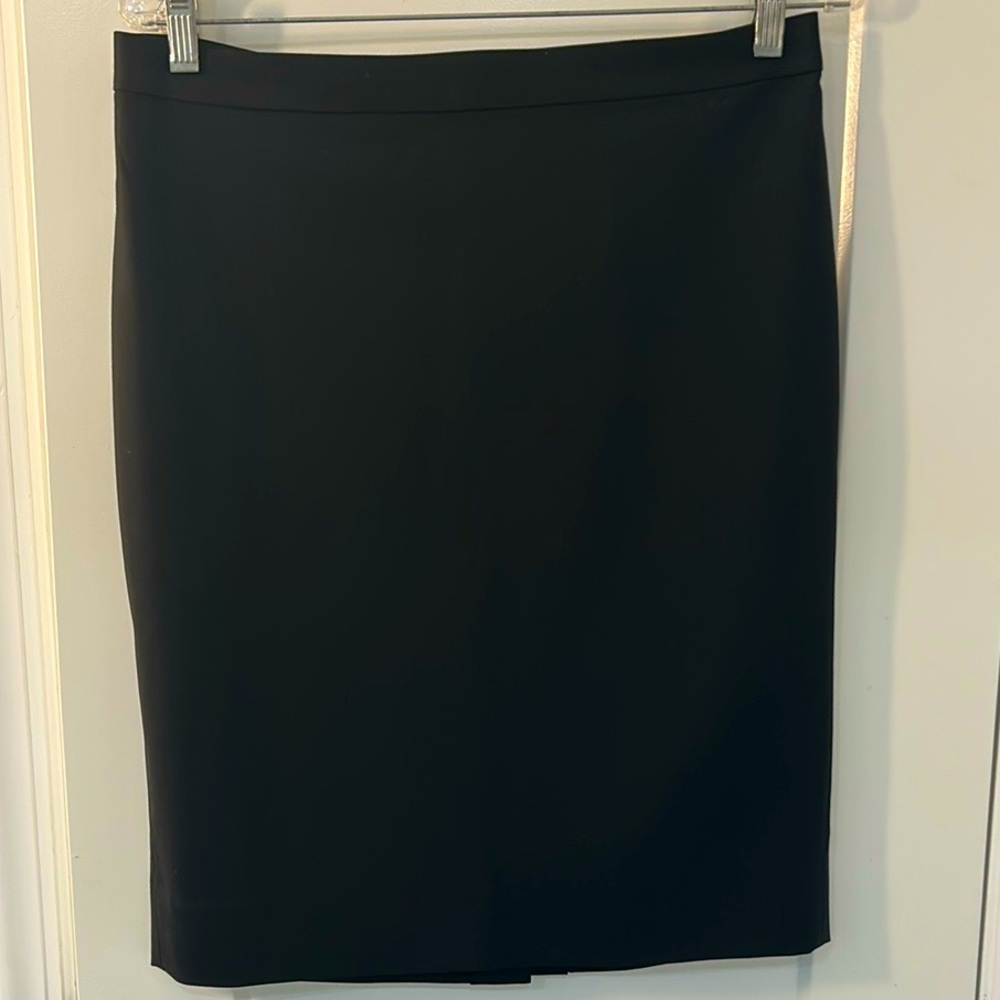 J. Crew 365 No. 2 suiting skirt